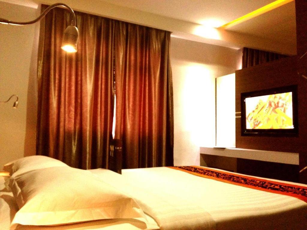 89 Hotel Batam Nagoja Zewnętrze zdjęcie