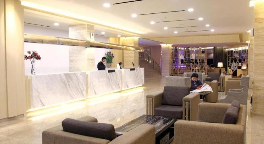 89 Hotel Batam Nagoja Zewnętrze zdjęcie