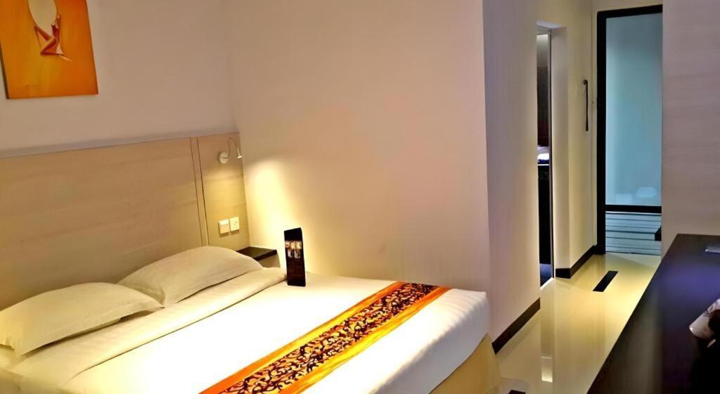 89 Hotel Batam Nagoja Zewnętrze zdjęcie