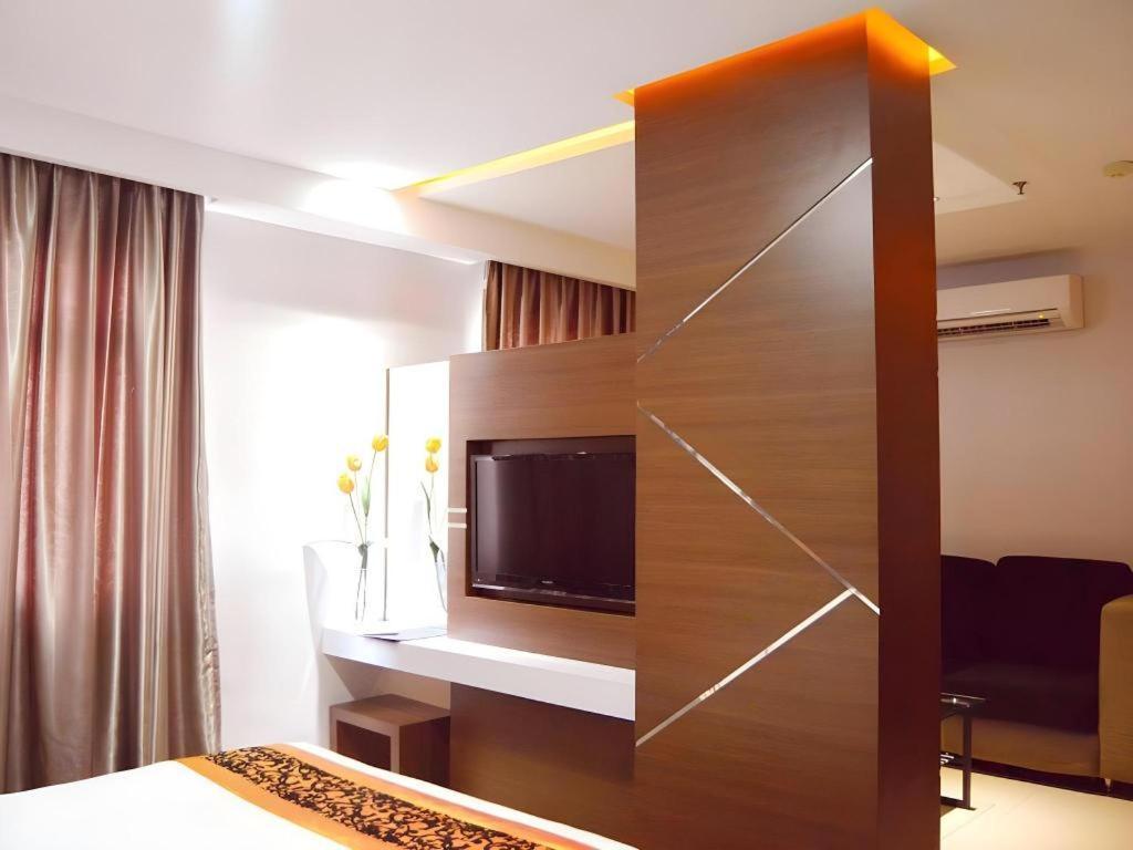 89 Hotel Batam Nagoja Zewnętrze zdjęcie
