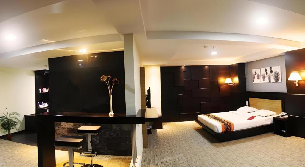 89 Hotel Batam Nagoja Zewnętrze zdjęcie